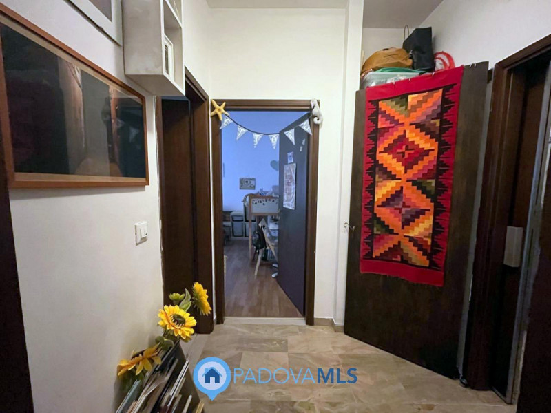 Immobile in esclusiva al Gruppo Padova MLS

ARCELLA-SAN BELLINO
Proponiamo in vendita un appartam...