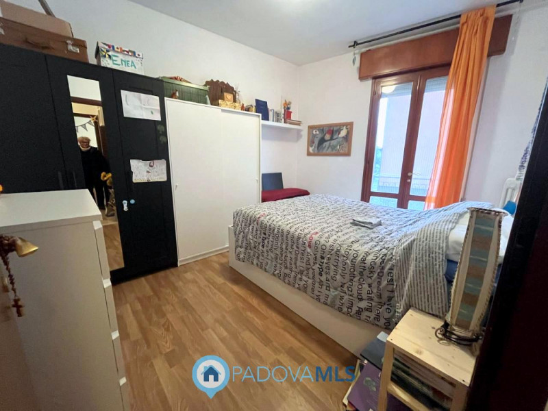 Immobile in esclusiva al Gruppo Padova MLS

ARCELLA-SAN BELLINO
Proponiamo in vendita un appartam...