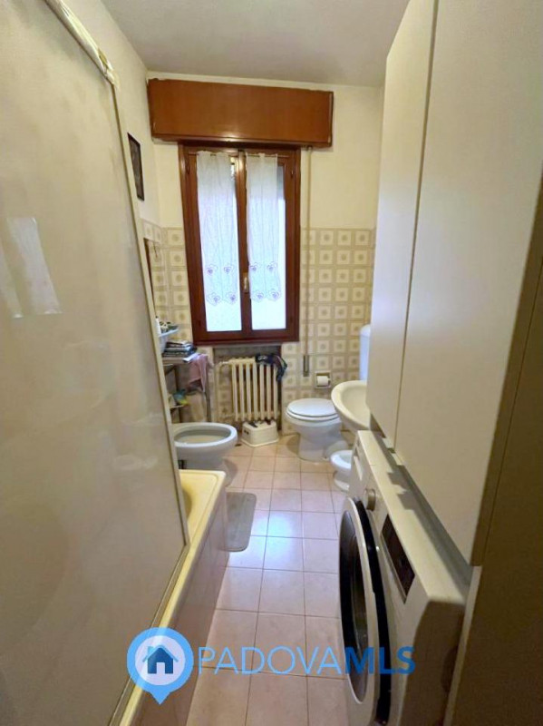 Immobile in esclusiva al Gruppo Padova MLS

ARCELLA-SAN BELLINO
Proponiamo in vendita un appartam...