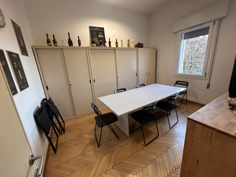 Padova Corso del Popolo Nicoletta Dardilli di AD Casa Padova propone in vendita ufficio al piano ...