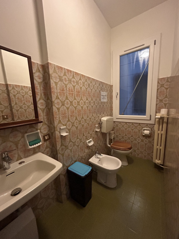 Padova Corso del Popolo Nicoletta Dardilli di AD Casa Padova propone in vendita ufficio al piano ...