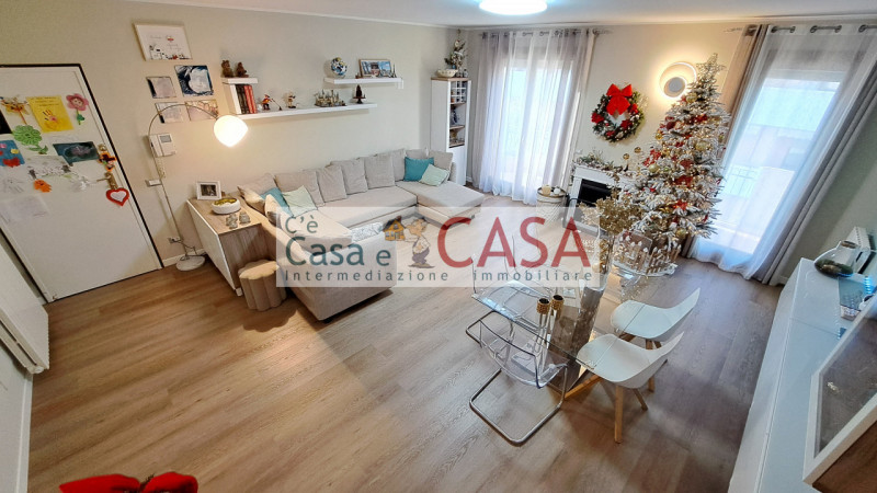 S.DOMENICO: Ottimo contesto abitativo, vicinanze a tutti i servizi, autobus, farmacia, scuole, co...