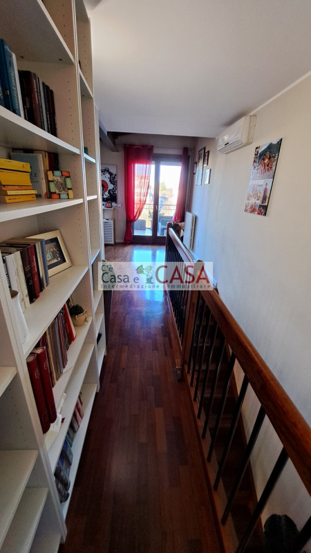 S.DOMENICO: Ottimo contesto abitativo, vicinanze a tutti i servizi, autobus, farmacia, scuole, co...