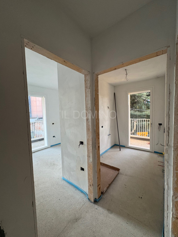 Appartamento trilocale situato nel centro di Padova, a 2 passi dai portici di Corso Milano, 107 m...