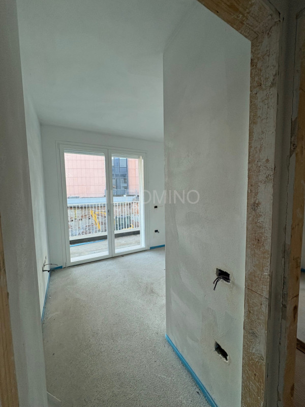 Appartamento trilocale situato nel centro di Padova, a 2 passi dai portici di Corso Milano, 107 m...