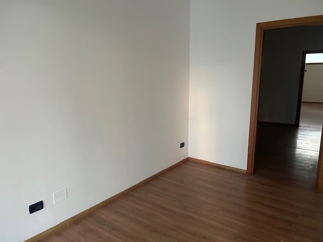 SANT'AGOSTINO in zona di passaggio, residenziale, con ottima possibilità di parcheggio, proponiam...