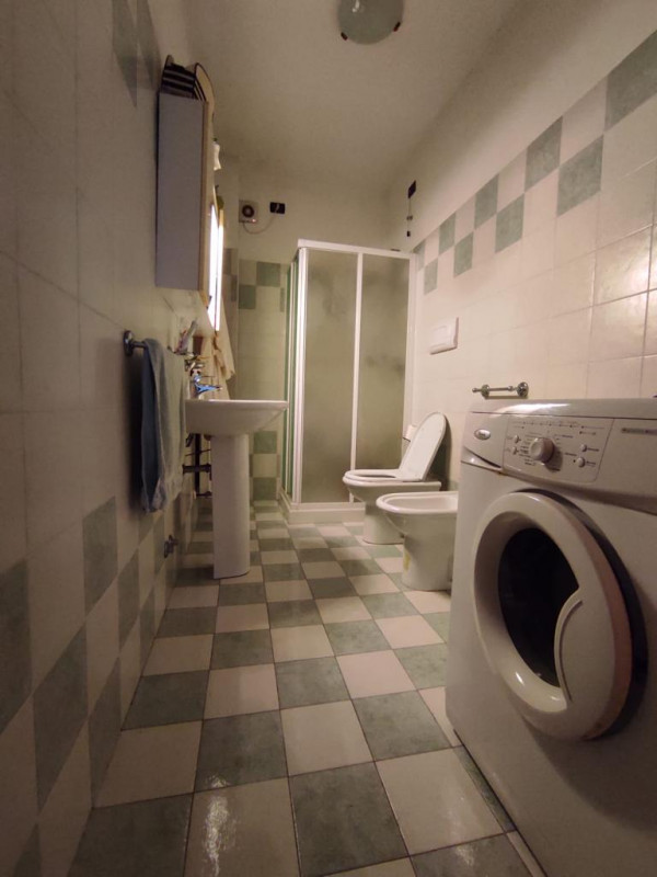 A Montebelluna, ai piedi del Montello, proponiamo in locazione appartamento in contesto residenzi...