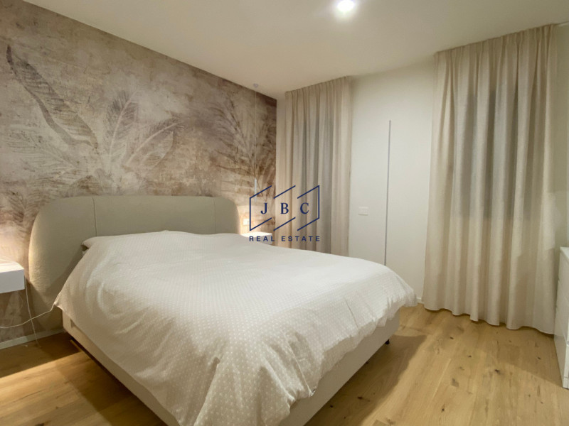 ROVERBASSO DI CODOGNE’ -  (TV)

Splendido Appartamento in Classe A1 con Ampio Annesso e giardino....