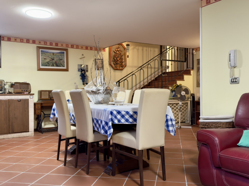 SELVAZZANO DENTRO — In una zona residenziale tranquilla e riservata, frequentata solo dai residen...