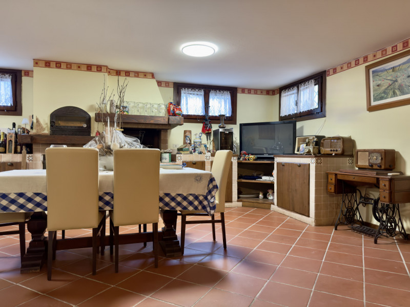 SELVAZZANO DENTRO — In una zona residenziale tranquilla e riservata, frequentata solo dai residen...