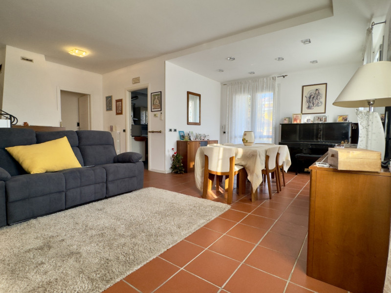 SELVAZZANO DENTRO — In una zona residenziale tranquilla e riservata, frequentata solo dai residen...