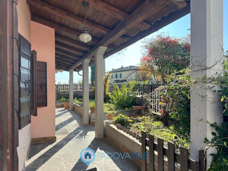 Immobile in esclusiva al Gruppo Padova MLS.

Scopri questa straordinaria opportunità di investime...