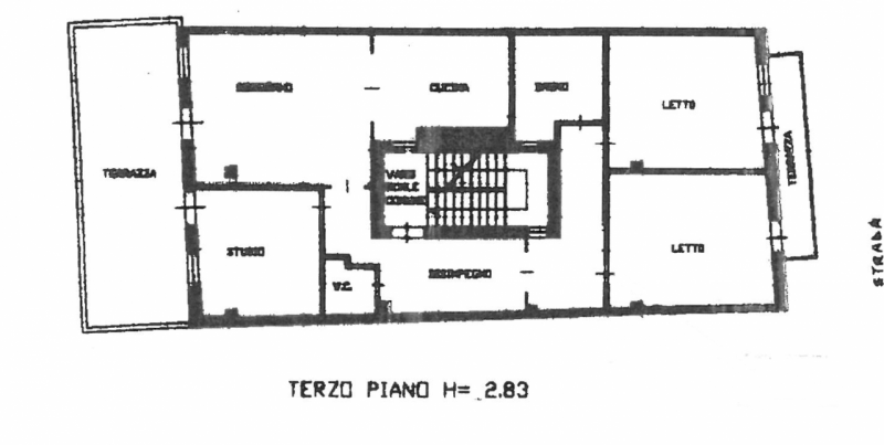 Rif. PAL9 - Proponiamo in vendita esclusivo complesso residenziale e commerciale situato nel Cent...