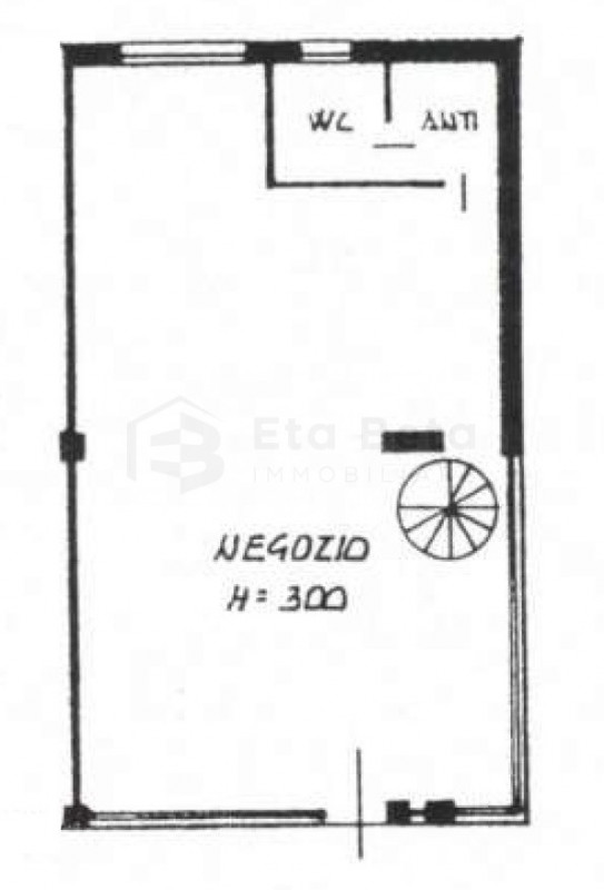 Nel centro pulsante di Limena, proponiamo in locazione un negozio spazioso e ben strutturato, ide...