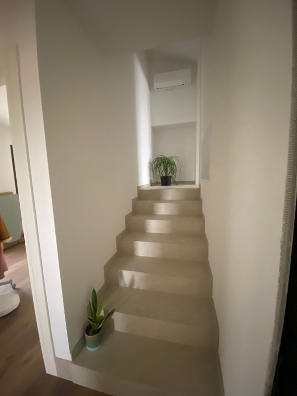 Scopri la tua nuova casa ideale nella tranquilla e ricercata zona di Loreggiola, nel comune di Lo...