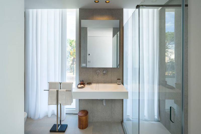 Scopri un'opportunità unica di investimento nella splendida località di Rosolina, precisamente ne...