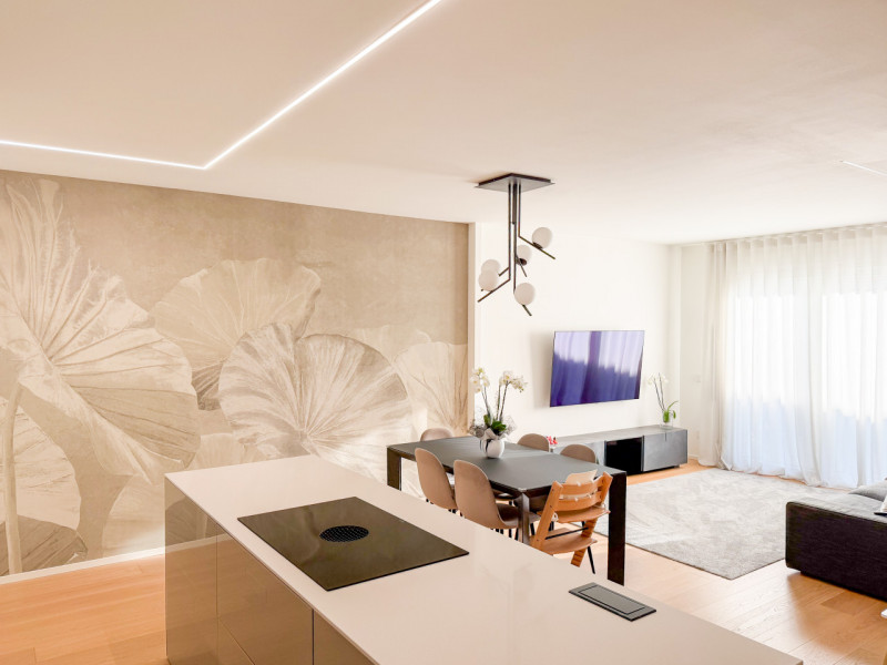 (Per INFO Cristina 3389226442) Ad Albignasego, località Ferri, in moderno contesto lussuoso e com...