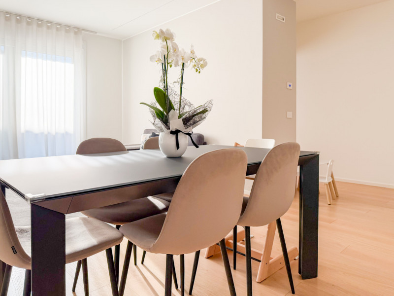 (Per INFO Cristina 3389226442) Ad Albignasego, località Ferri, in moderno contesto lussuoso e com...