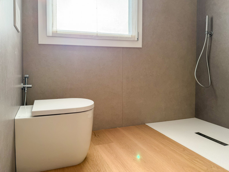 (Per INFO Cristina 3389226442) Ad Albignasego, località Ferri, in moderno contesto lussuoso e com...