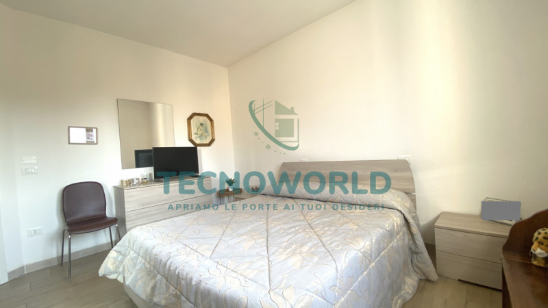 THIENE: proponiamo un appartamento signorile di ben 90 mq situato al piano secondo di un edificio...