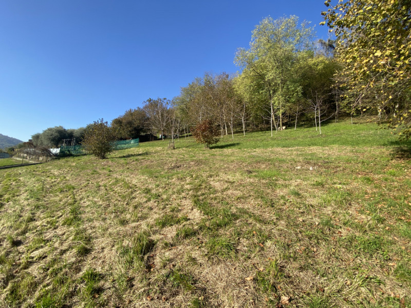 CALVENE: proponiamo un ampio terreno residenziale in vendita, perfetto per chi desidera realizzar...