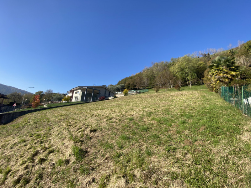 CALVENE: proponiamo un ampio terreno residenziale in vendita, perfetto per chi desidera realizzar...