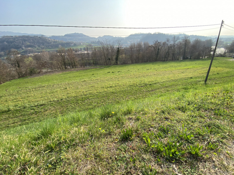 LUGO DI VICENZA. Disponibile terreno agricolo di oltre 20.858mq con prato, pascolo e boschetto in...