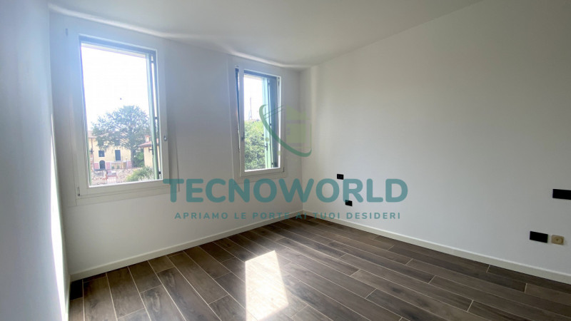 Nel cuore pulsante di Thiene, proponiamo in vendita un appartamento signorile che rappresenta una...