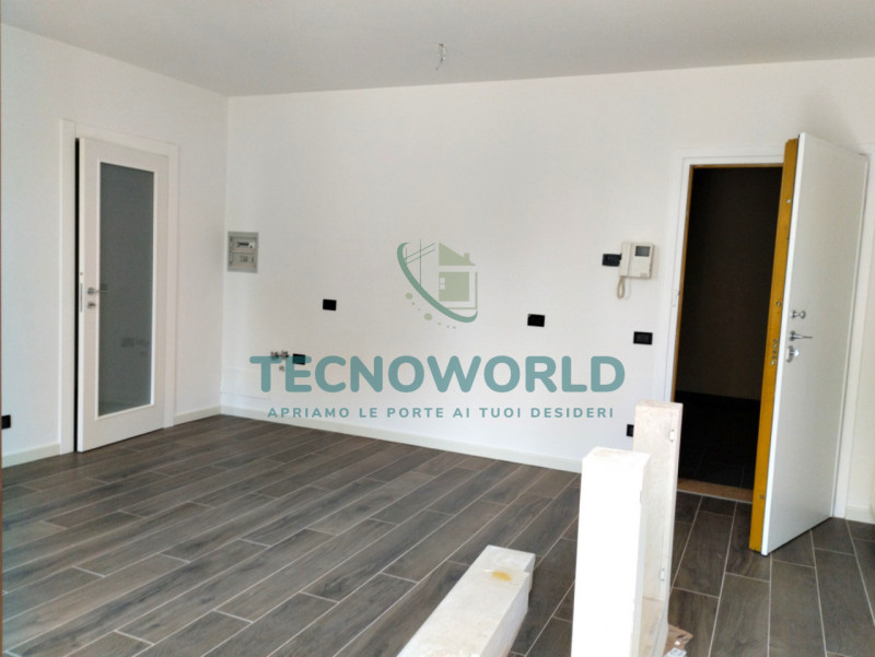 Nel cuore pulsante di Thiene, proponiamo in vendita un appartamento signorile che rappresenta una...