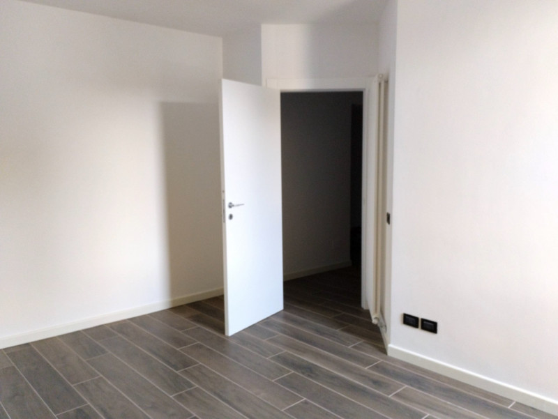 Nel cuore pulsante di Thiene, proponiamo in vendita un appartamento signorile che rappresenta una...