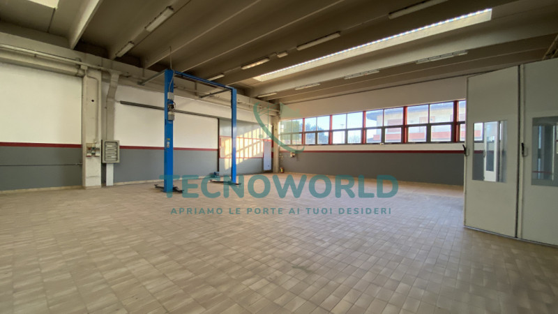 Scopri un'opportunità imperdibile nel cuore di Sarcedo, comune di Thiene! Proponiamo in affitto u...