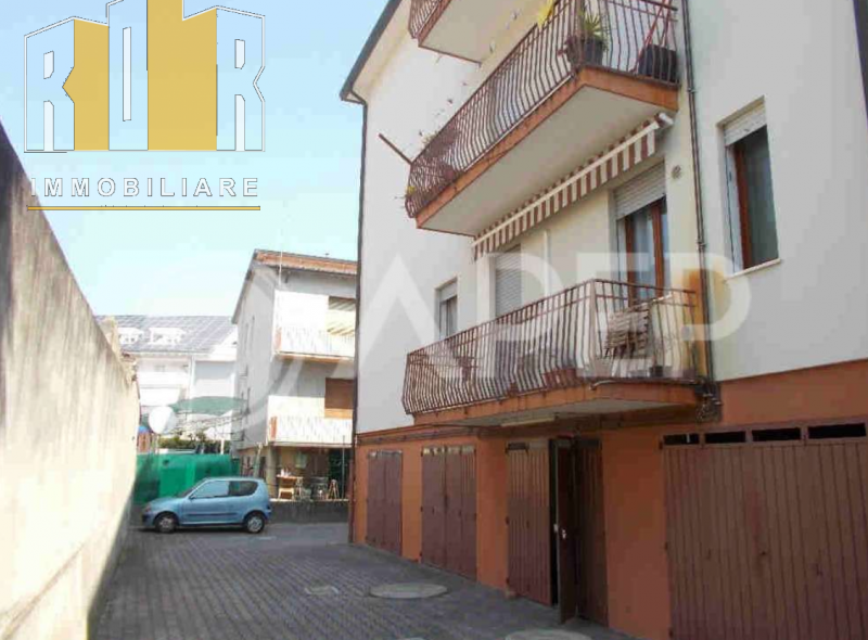 ROR: Immobiliare - Studio di Progettazione - Impresa di Costruzioni
"Una sola azienda, infinite p...