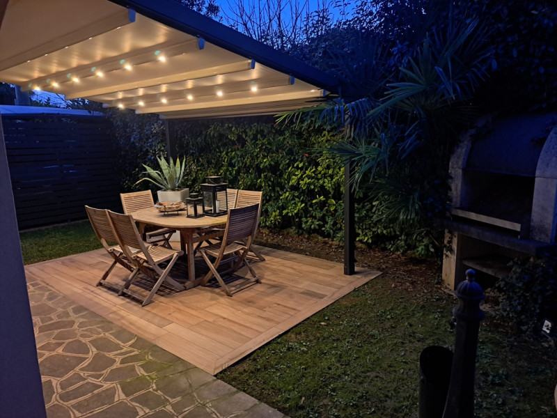 PADOVA-SALBORO: Classe Energetica C - EPgl,nren 87,57 kWh/m2 anno.
Porzione indipendente di testa...