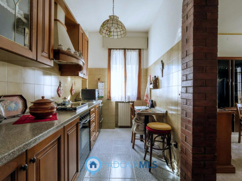 Immobile in esclusiva al Gruppo Padova MLS

In una tranquilla zona di campagna ad Agna, non dista...