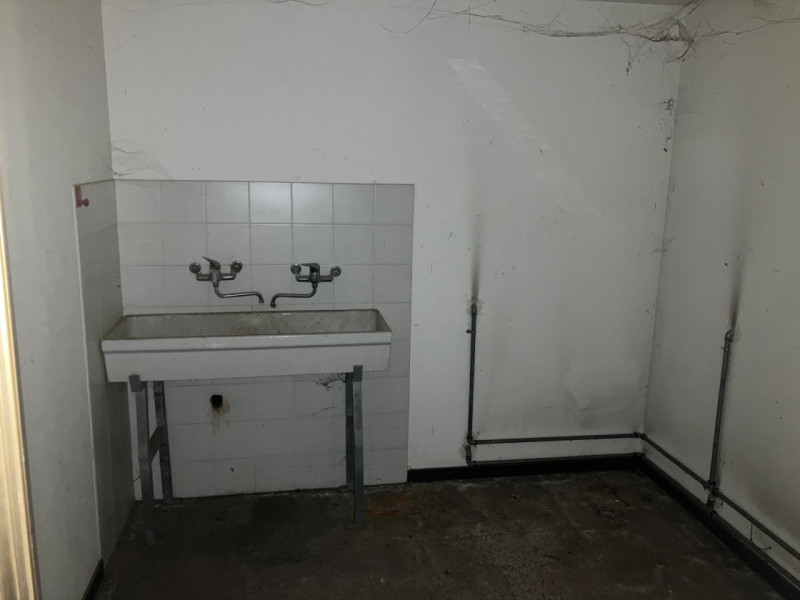 ARCELLA vicinanze Stazione, comodissimo a tram, autobus, tangenziale e centro città proponiamo un...