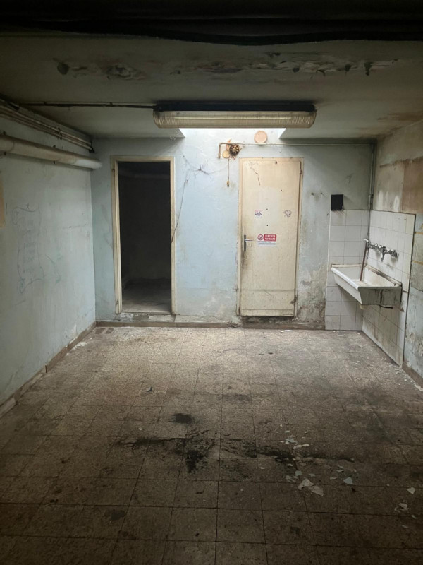 ARCELLA vicinanze Stazione, comodissimo a tram, autobus, tangenziale e centro città proponiamo un...