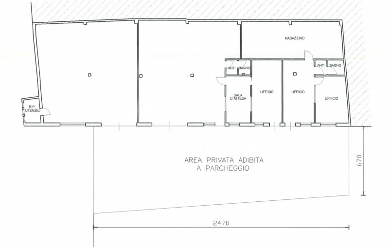In zona S. Lazzaro, in posizione riparata dal traffico ma di facile accesso, vendiamo un laborato...