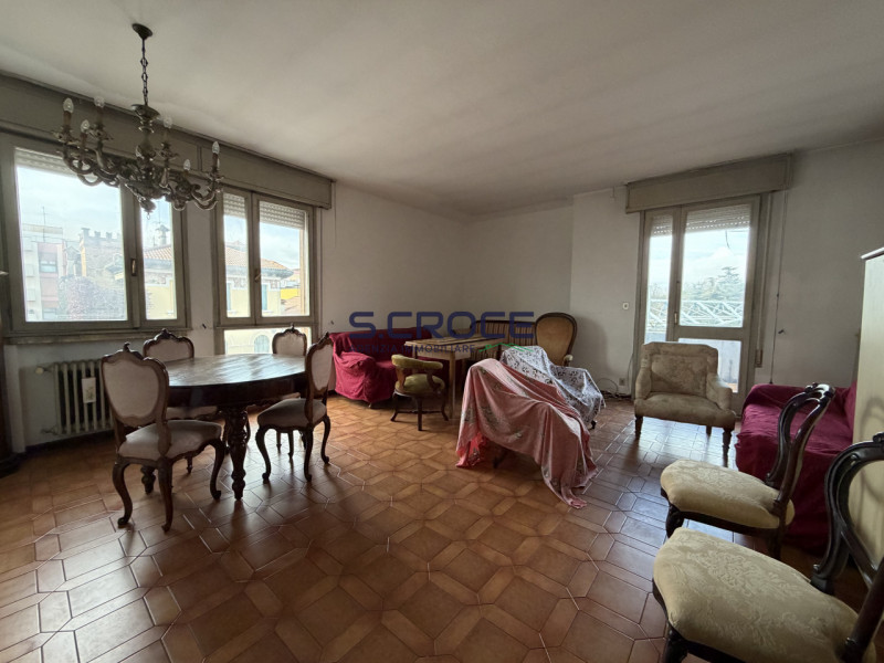 In zona Bassanello/Guizza, all’interno di un complesso residenziale composto da tre fabbricati co...