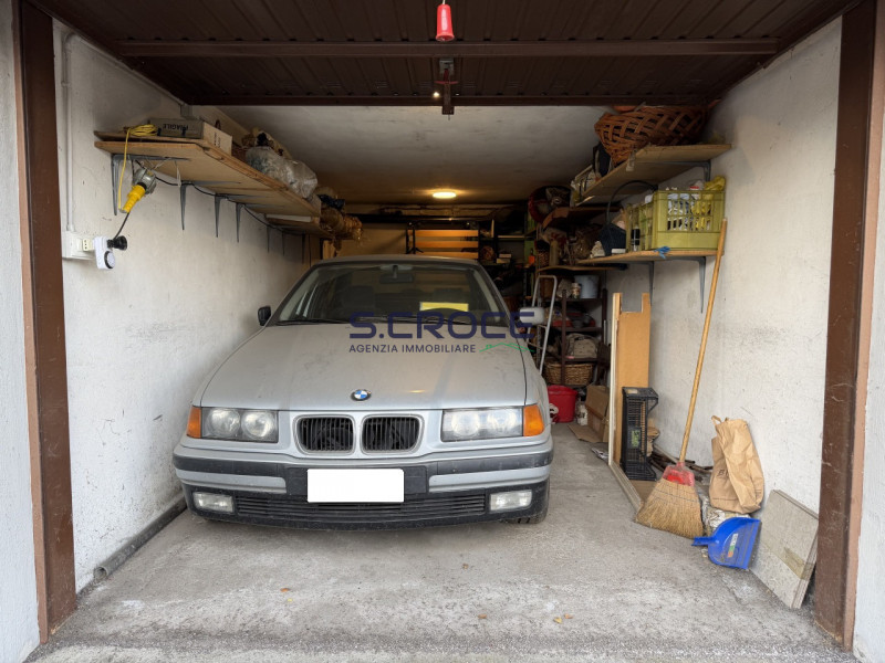 In zona Bassanello/Guizza, all’interno di un complesso residenziale composto da tre fabbricati co...