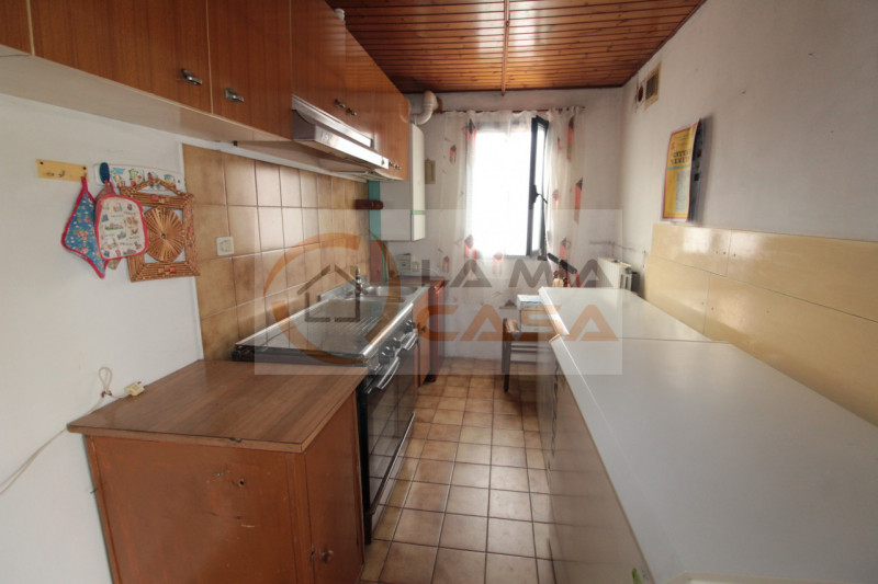 PONTELONGO: Casa indipendente sita in zona tranquilla e lungo strada secondaria. Disposta su due ...