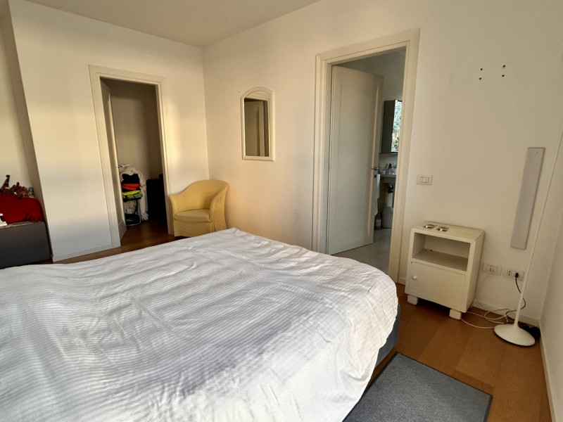 In uno dei contesti più signorili della zona, a due passi dal centro storico, proponiamo in vendi...