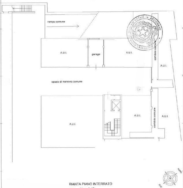 In uno dei contesti più signorili della zona, a due passi dal centro storico, proponiamo in vendi...
