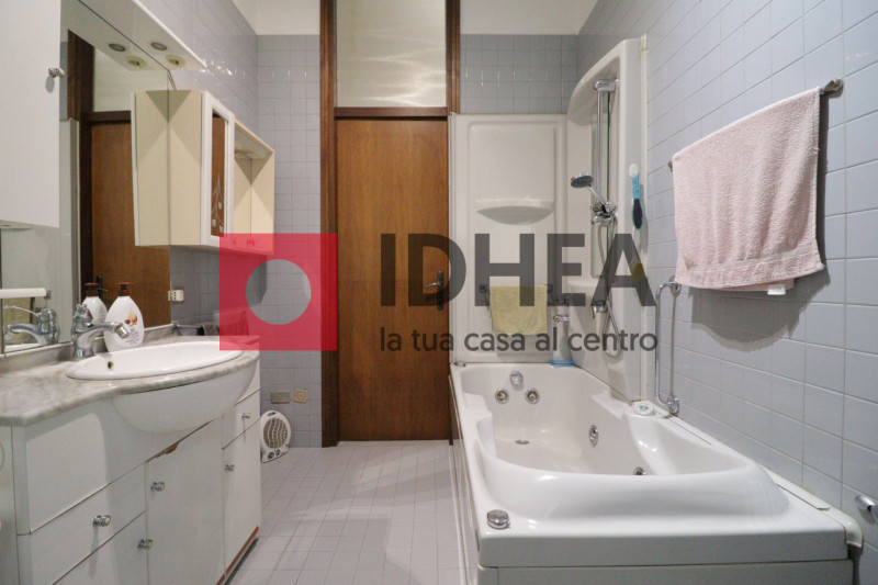 APPARTAMENTO BICAMERE ZONA EDEN, RIF. "AVT2"

L'agenzia immobiliare IDHEA ha il piacere di propor...