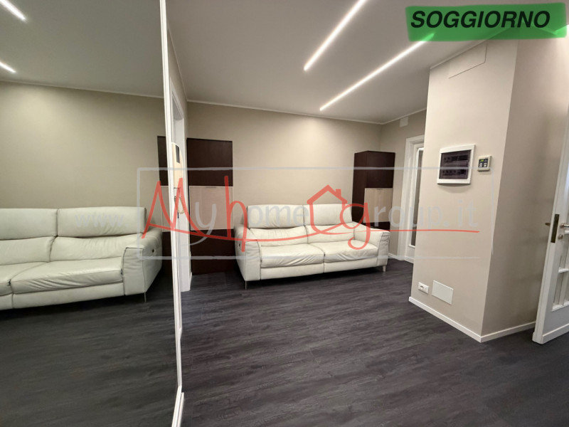 PADOVA ZONA STAZIONE (Rif. AFF550P) 

ITA

Disponibili quattro posti letto in due stanze doppie i...