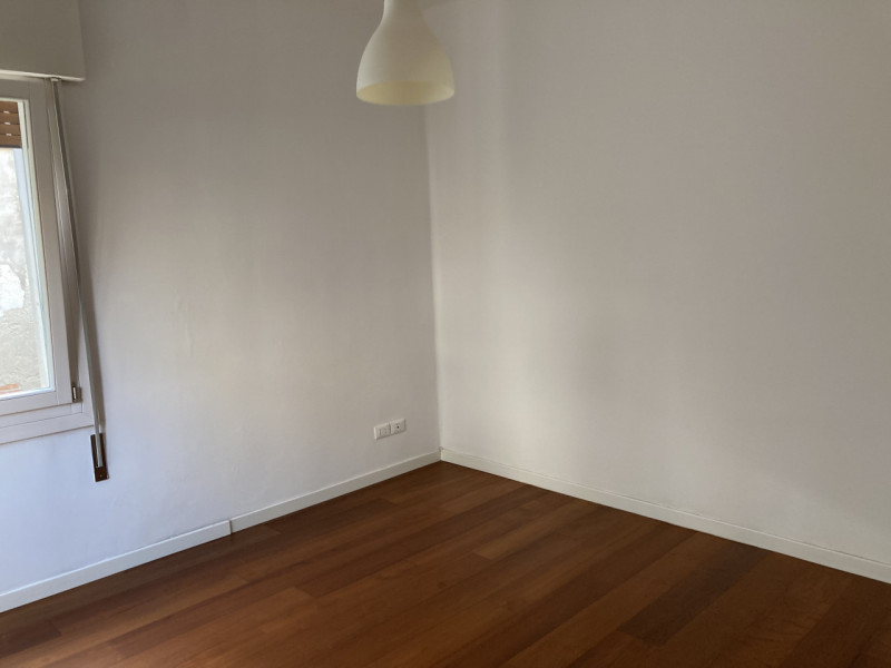 In zona interna del quartiere residenziale di Santa Bertilla, proponiamo in affitto un appartamen...