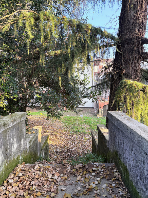 THIENE CENTRO - Prestigiosa Villa Storica € 540.000,00

Trattativa Unica immobiliare, via Prà Bor...