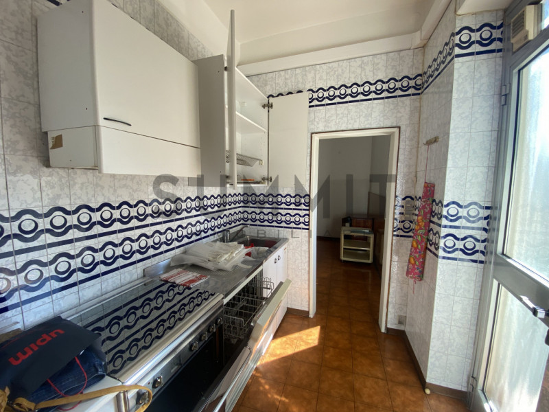 SCHIO – CENTRO: Luminoso e spazioso appartamento TRICAMERE di 255 mq, sito al quarto ed ultimo pi...