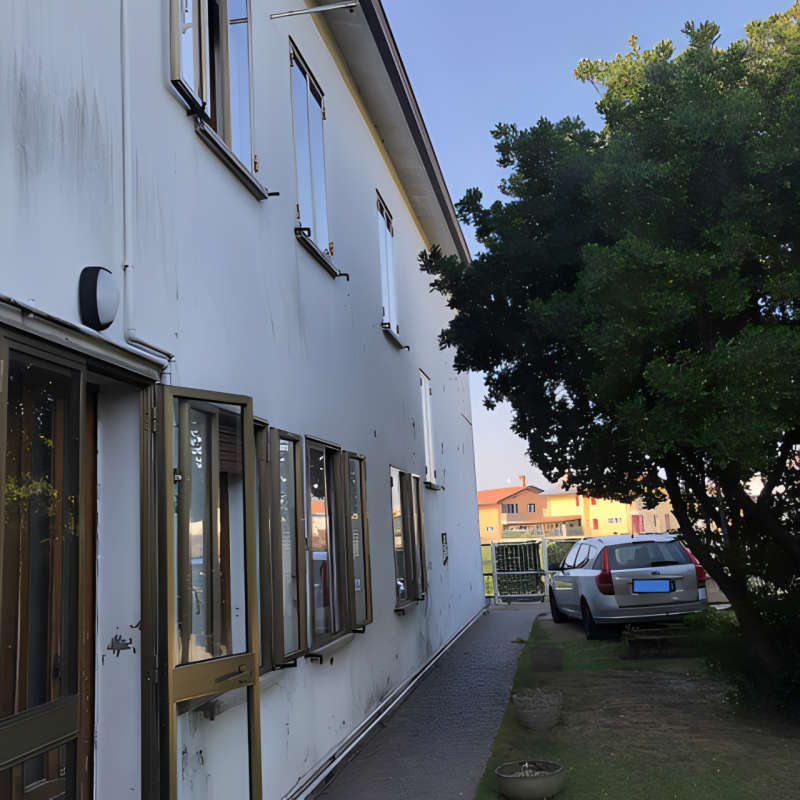 APPARTAMENTI ALL'ASTA IN VIA ROMA, CONSELVE (PD)

Si propone il diritto di piena proprietà su imm...