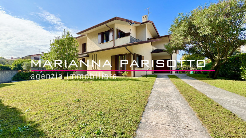 Ns. Esclusiva, in zona tranquilla a Bassano del Grappa, nel piacevole e richiesto quartiere Ca’Ba...