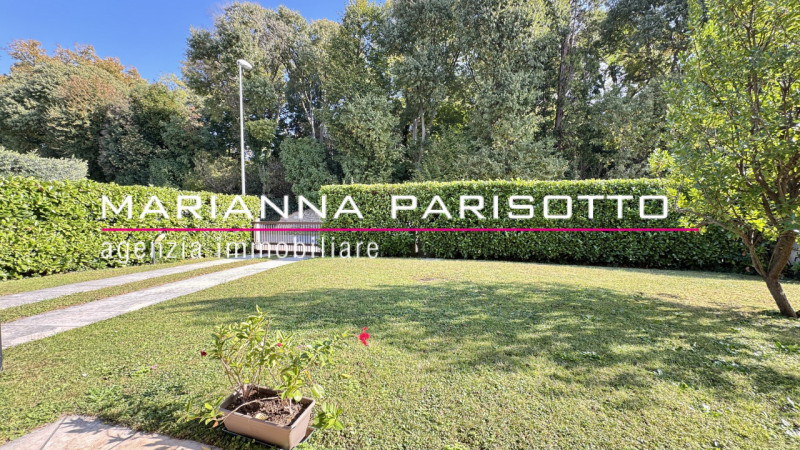 Ns. Esclusiva, in zona tranquilla a Bassano del Grappa, nel piacevole e richiesto quartiere Ca’Ba...